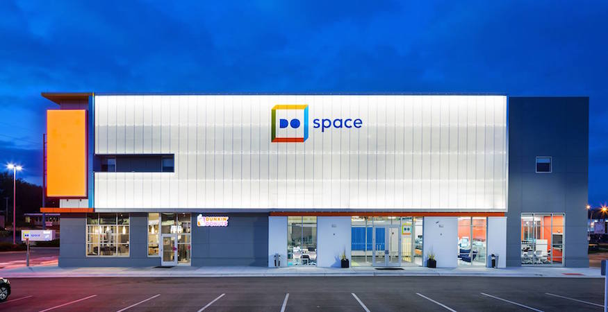#FollowFriday: Do Space